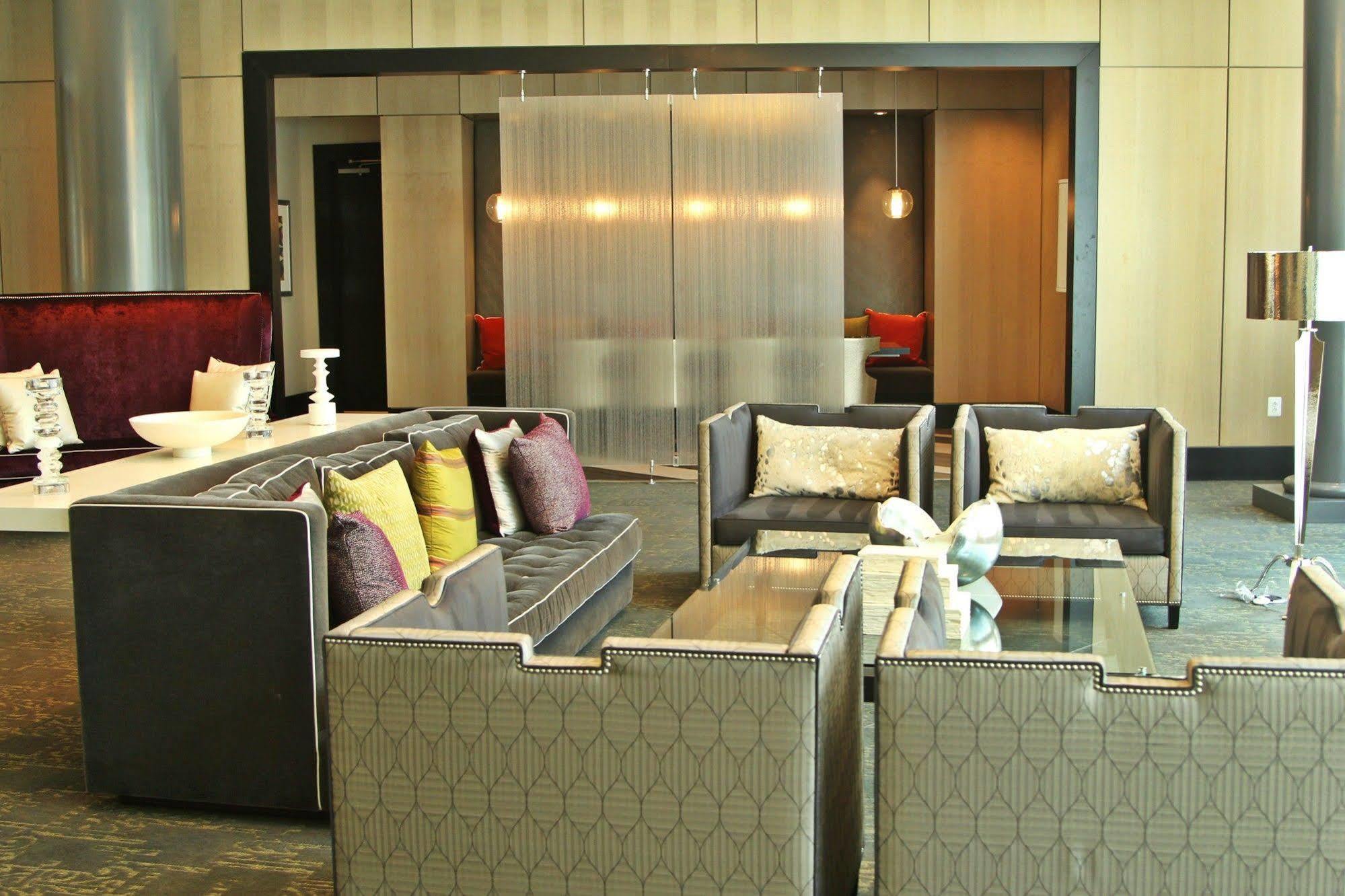 Weichert Suites At The Ovation McLean Eksteriør billede